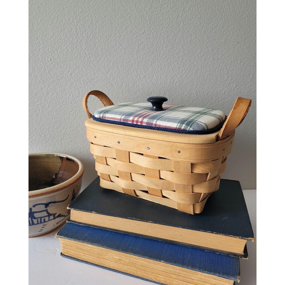 Longaberger Tea Basket Plaid Lid, Plastic Protector, Leather Handles 1999